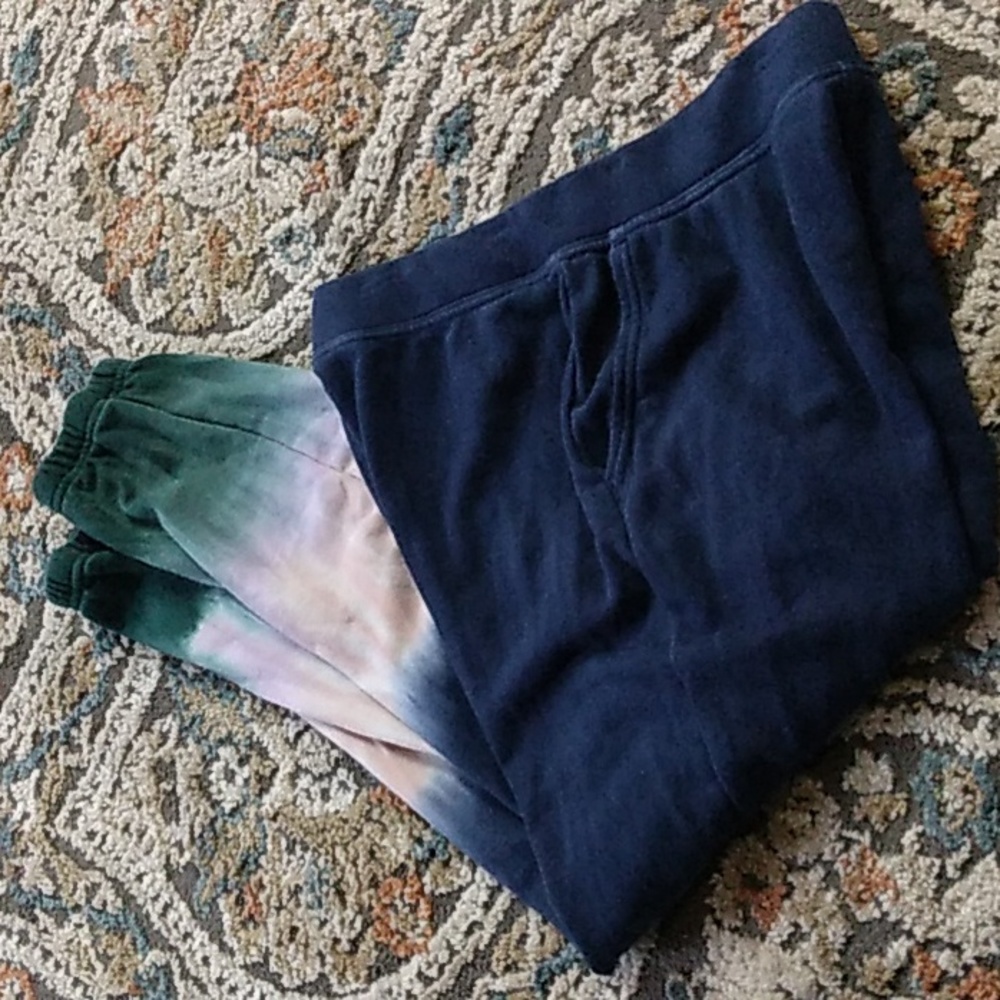 Wildfox joggers with pockets size small